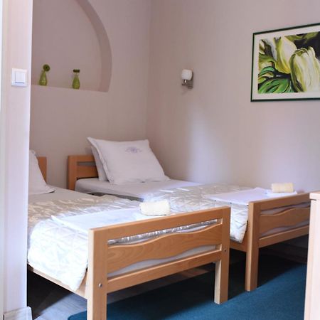 Motel Vila Bakarni Brcko Bagian luar foto