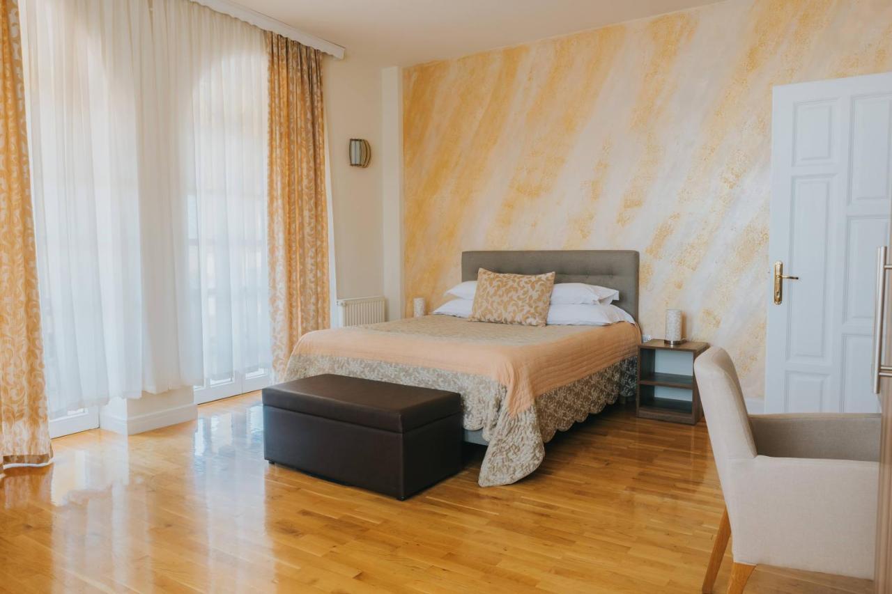 Motel Vila Bakarni Brcko Bagian luar foto