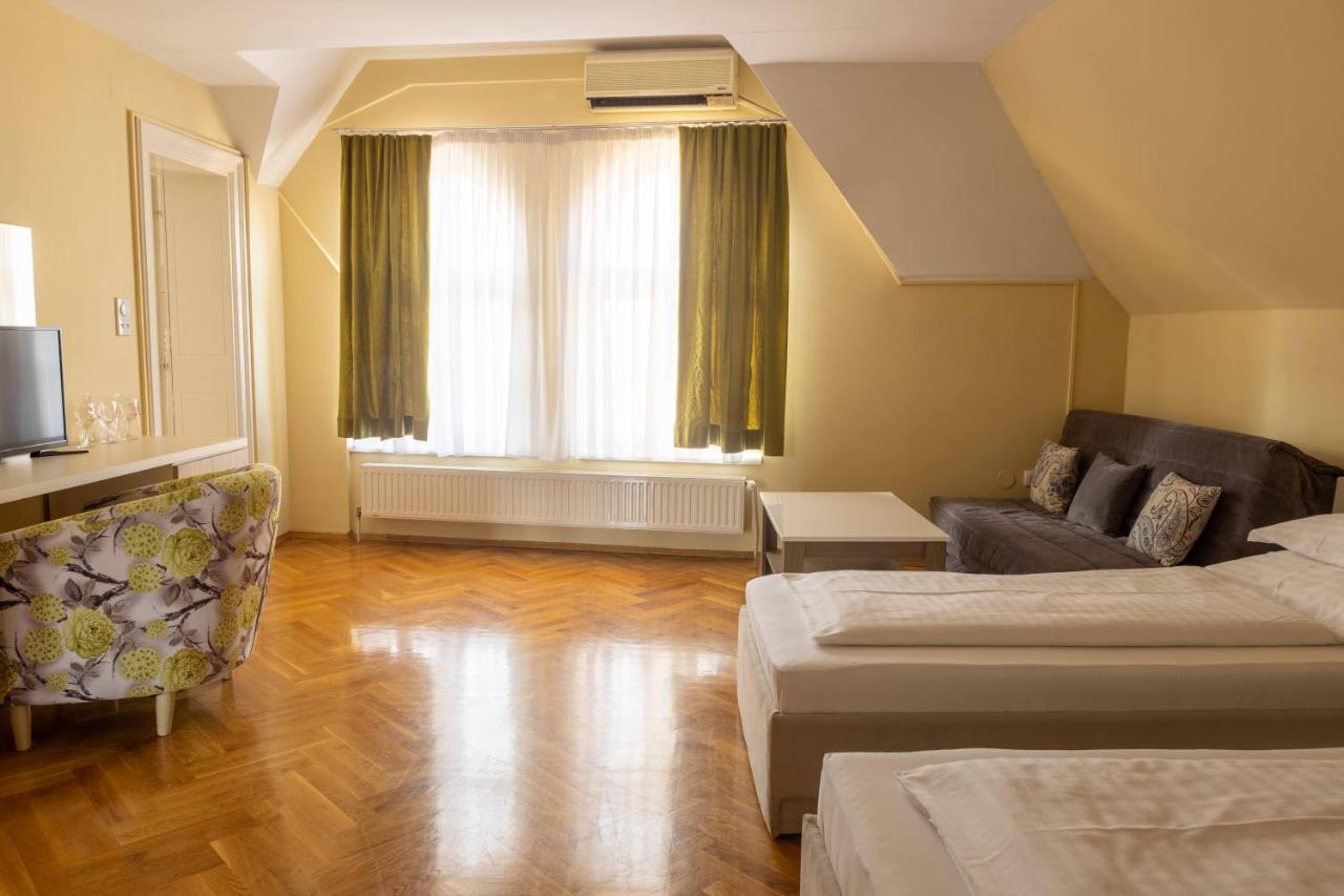Motel Vila Bakarni Brcko Bagian luar foto